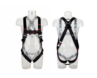 3M : PROTECTA® P200 ชุดนิรภัยแบบเต็มตัวแบบ Vest สำหรับปีนป่าย รุ่น 1161610, สีดำ, ขนาดกลาง/ใหญ่