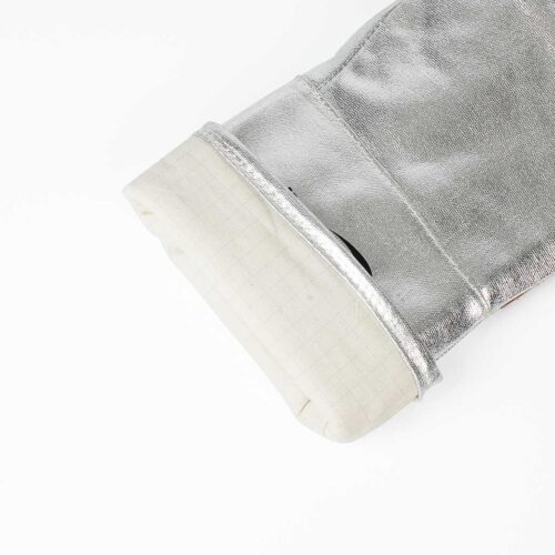 ถุงมืออลูมิไนซ์/แผ่นหนังกันความร้อน 250 องศา 14" รุ่น 14171 - Image 7